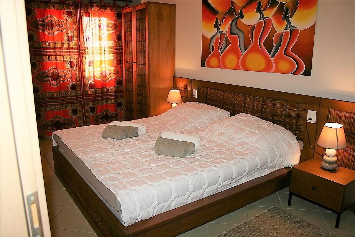 Apartment African Lounge, Moradias Laranja Santa Maria